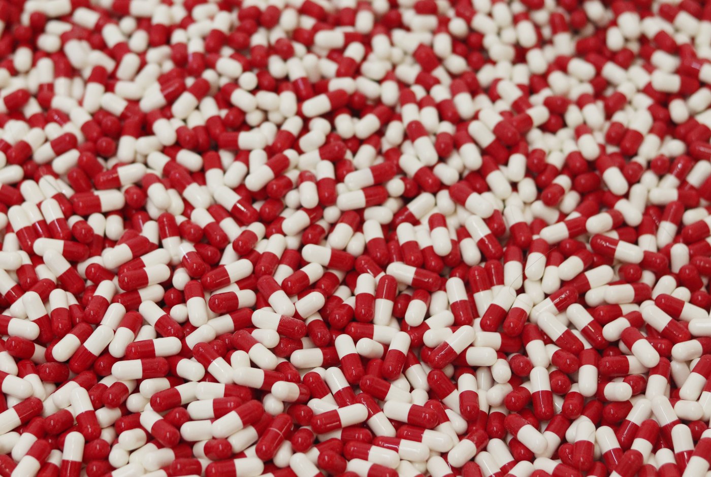 a huge amount of red and white pills